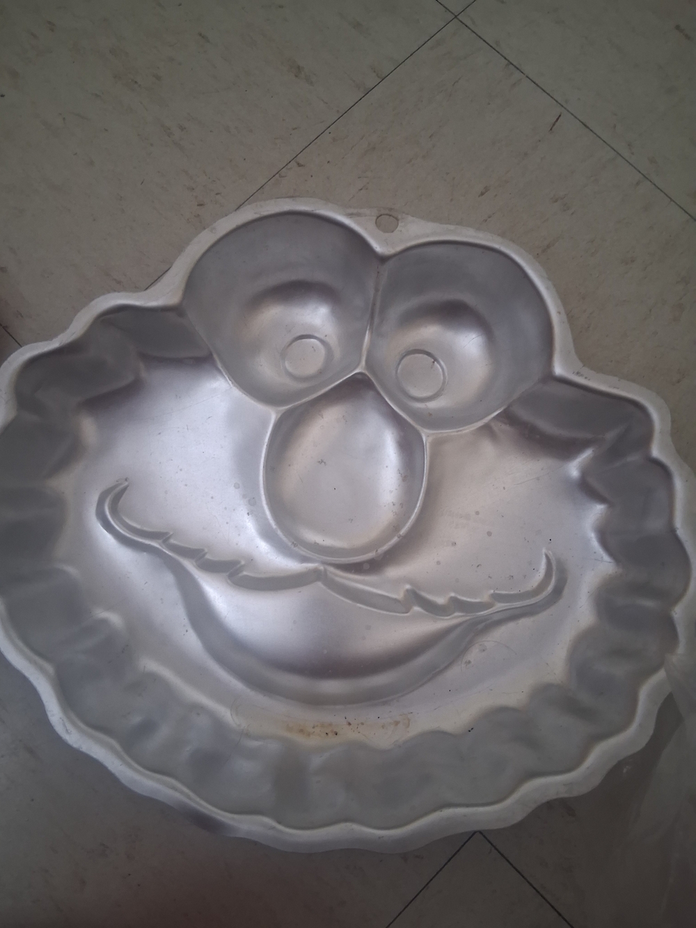 Silver Novelty Face Shaped Home Art Mold